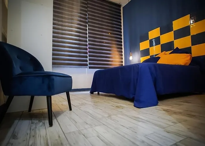 Pizzofalcone43 Νάπολη